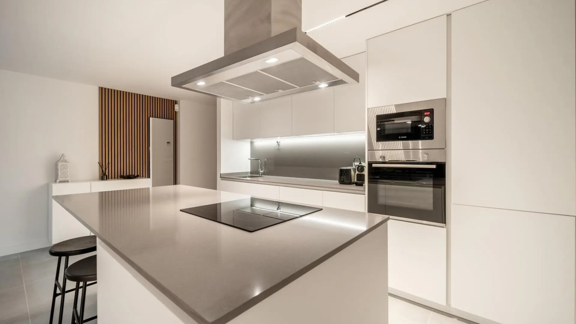 Modern Oasis Serene Suite Estepona Apartment